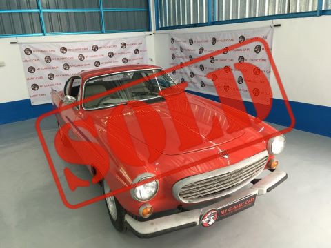 1966 Volvo P1800